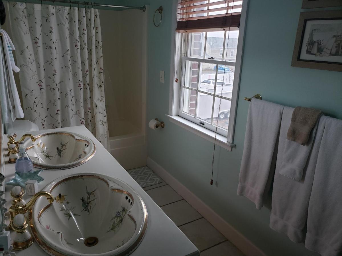 Blue Heron Inn - A Bed&Breakfast LLC Solomons Exterior foto